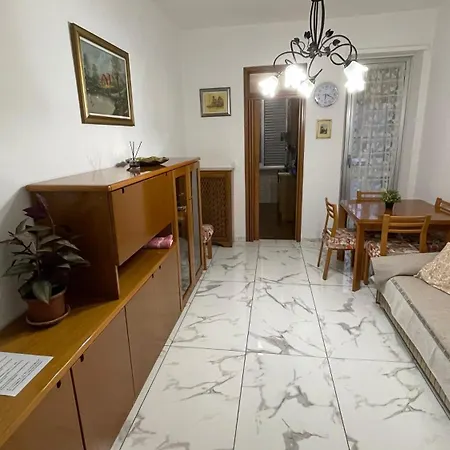 Mirafiori Apartment Turin