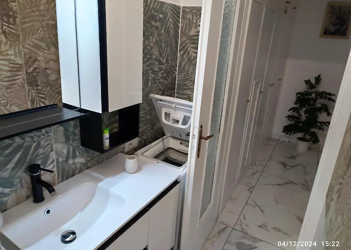 Mirafiori شقة
