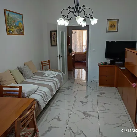 Mirafiori Apartman *